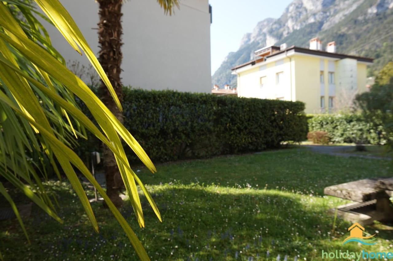 Green Relax Apartment Riva del Garda Bagian luar foto